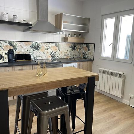 Bulevar Suite Nava de la Asuncion Екстер'єр фото