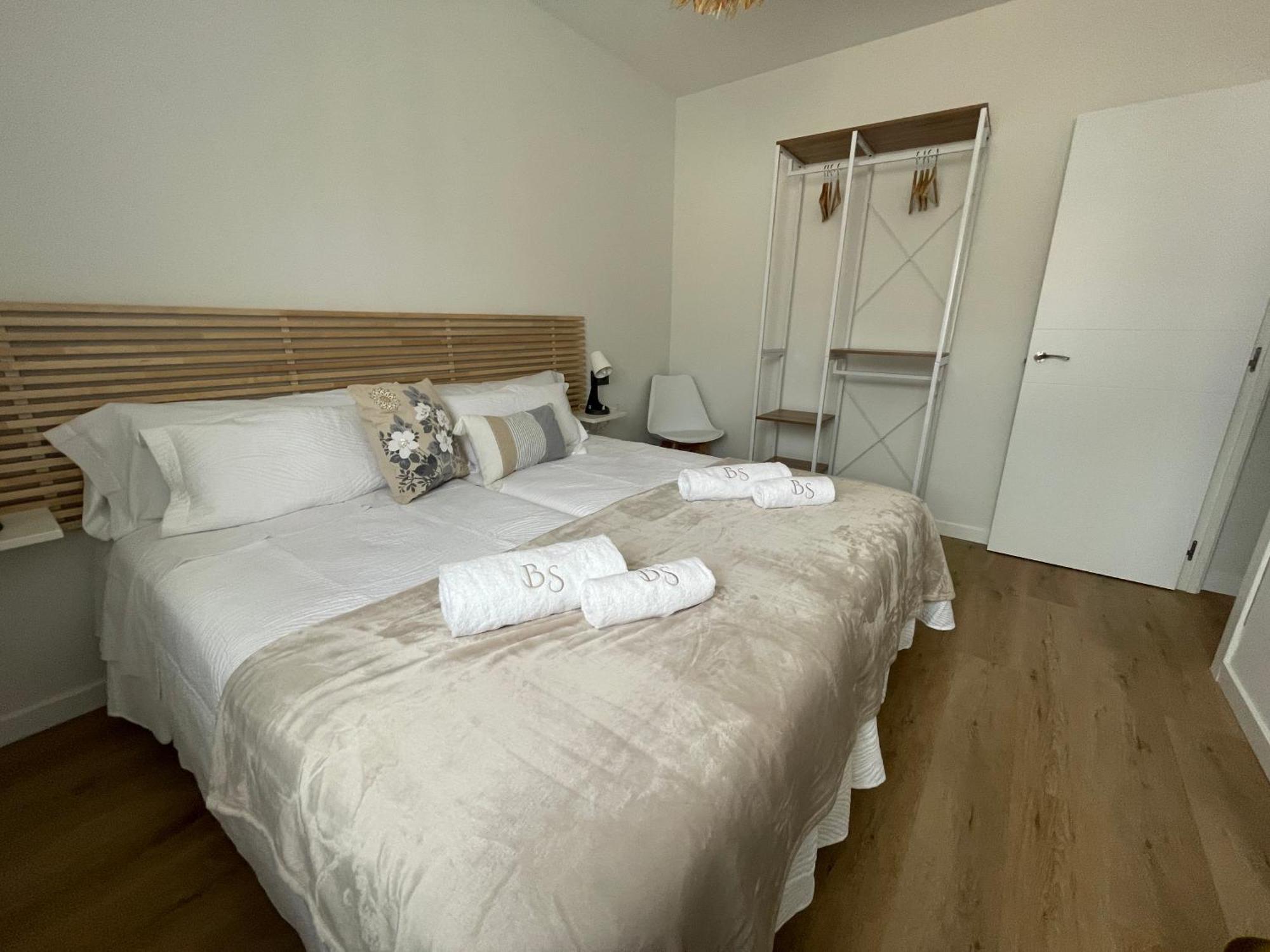 Bulevar Suite Nava de la Asuncion Екстер'єр фото